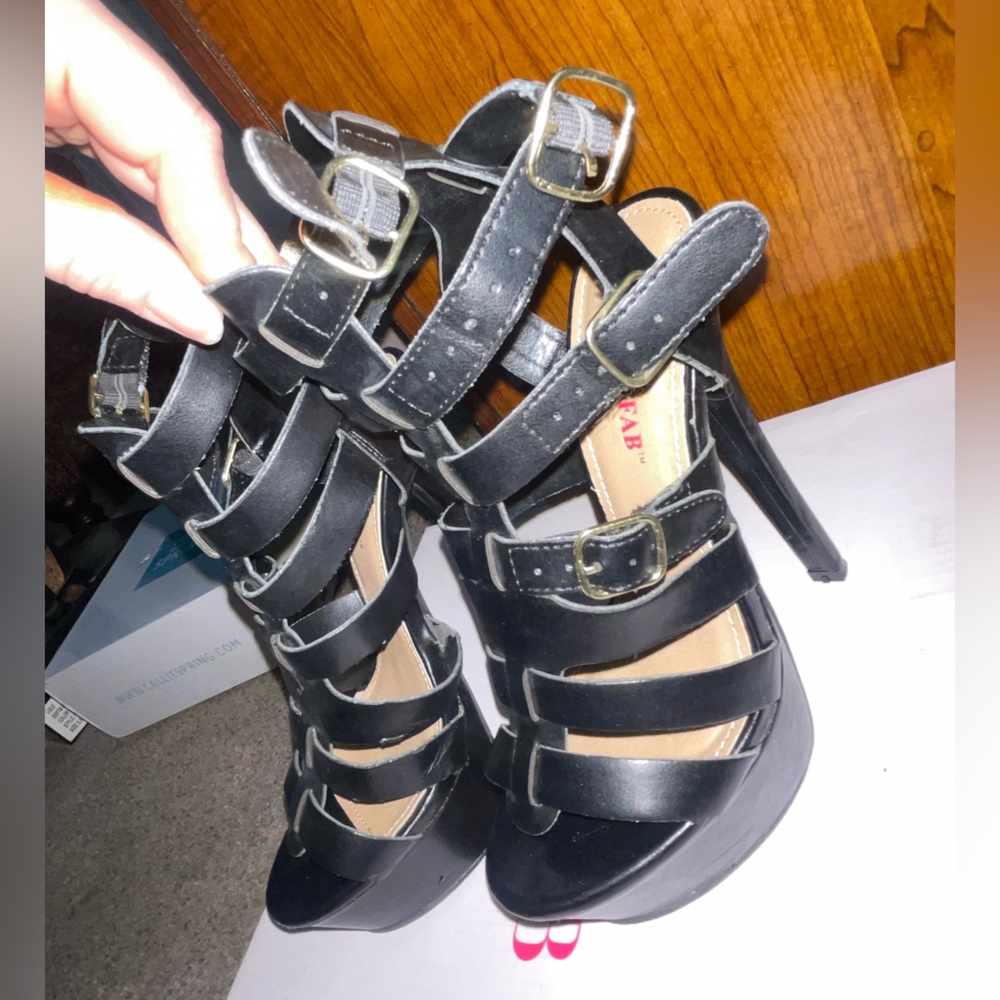 Black strappy platform heels, like new with box, size 6